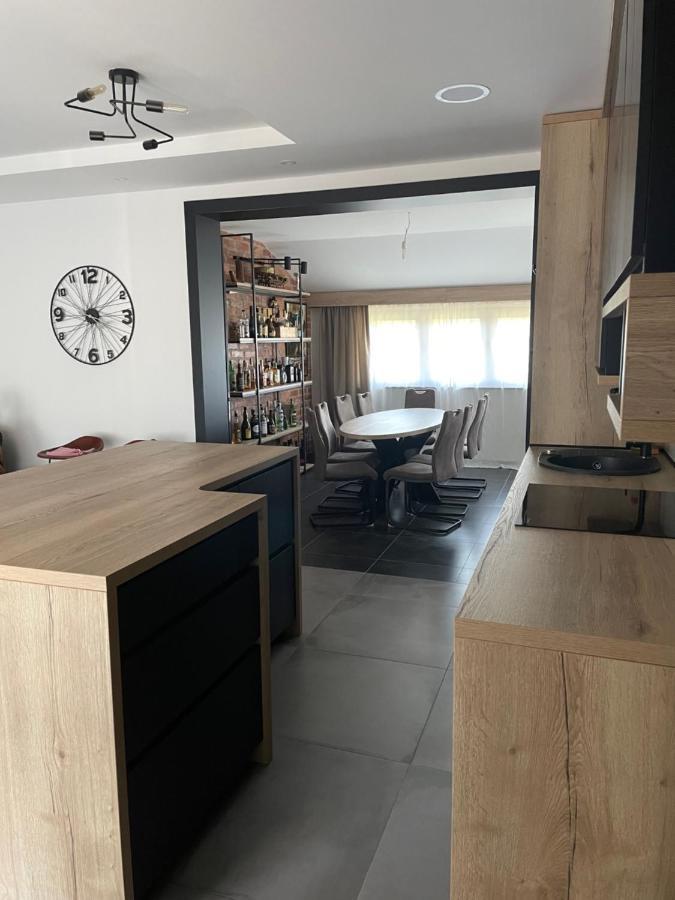 Pampas Apartments Mreznica دوغا غيسا المظهر الخارجي الصورة