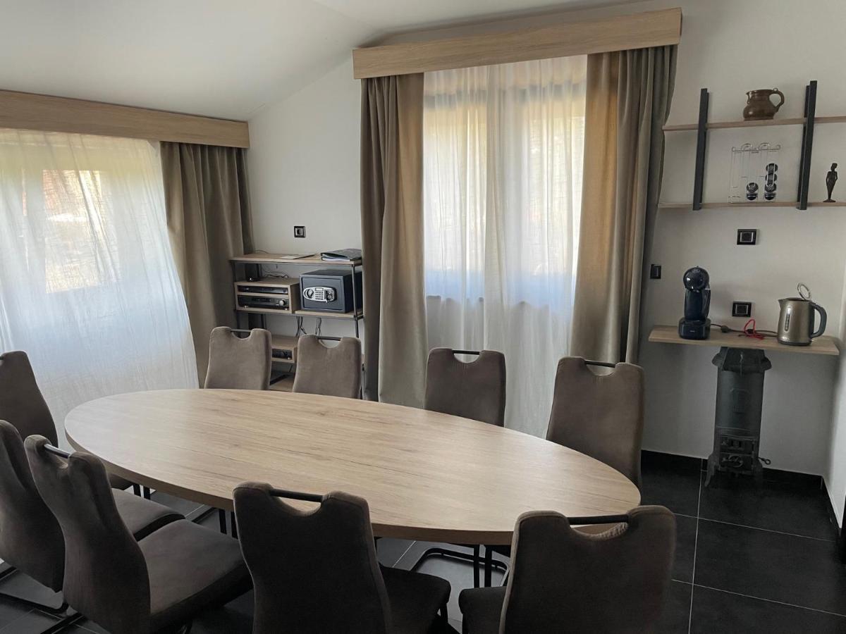 Pampas Apartments Mreznica دوغا غيسا المظهر الخارجي الصورة