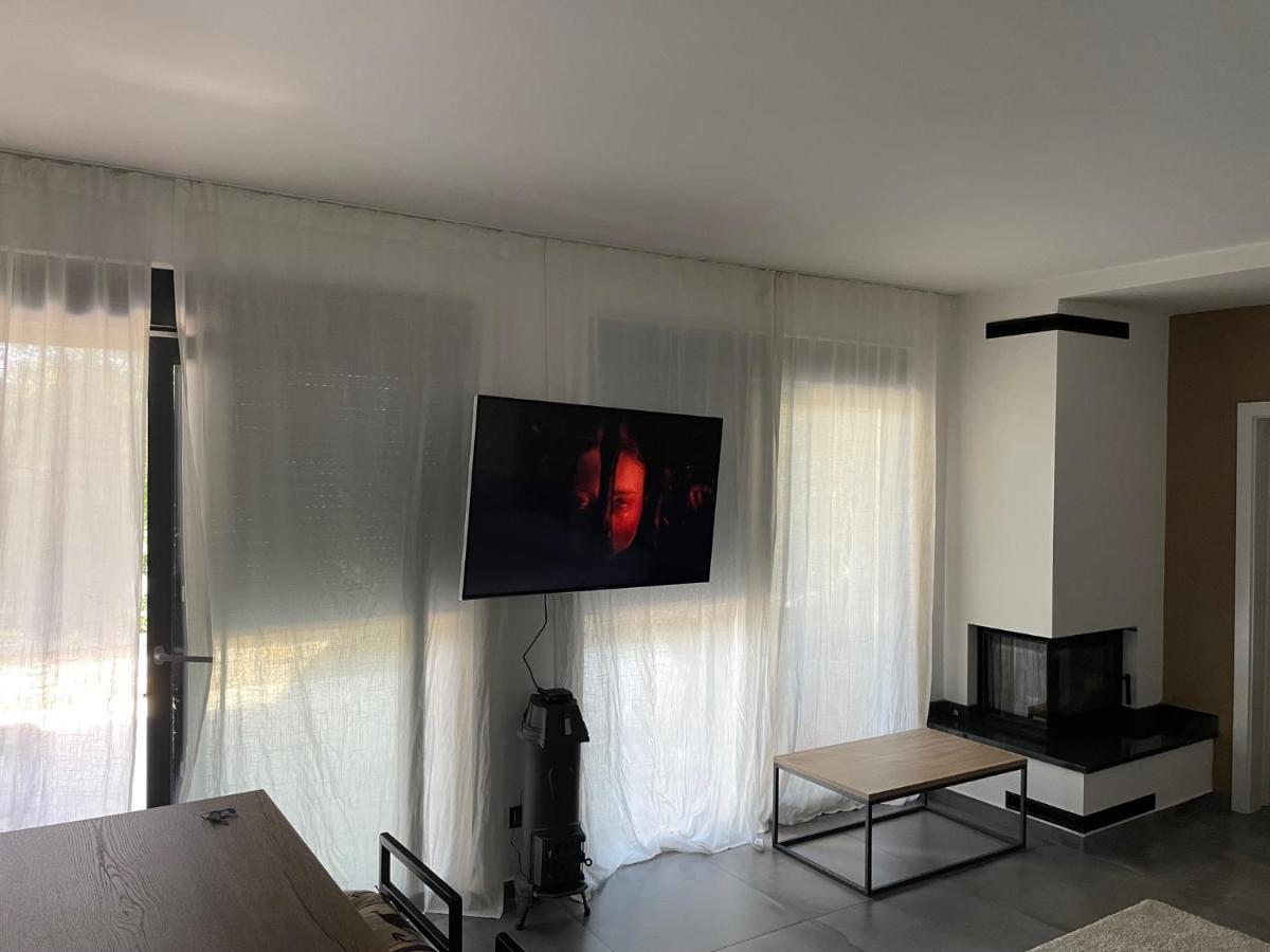 Pampas Apartments Mreznica دوغا غيسا المظهر الخارجي الصورة