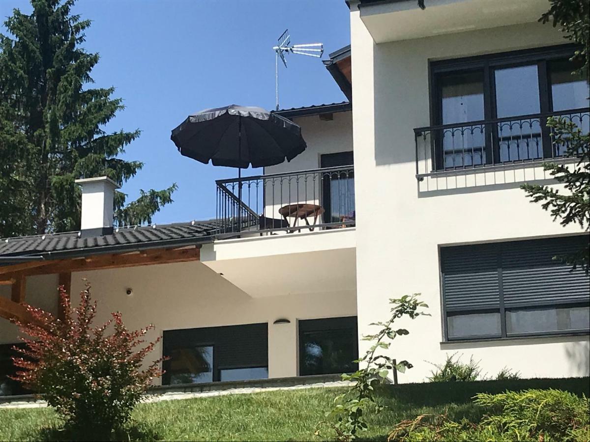 Pampas Apartments Mreznica دوغا غيسا المظهر الخارجي الصورة