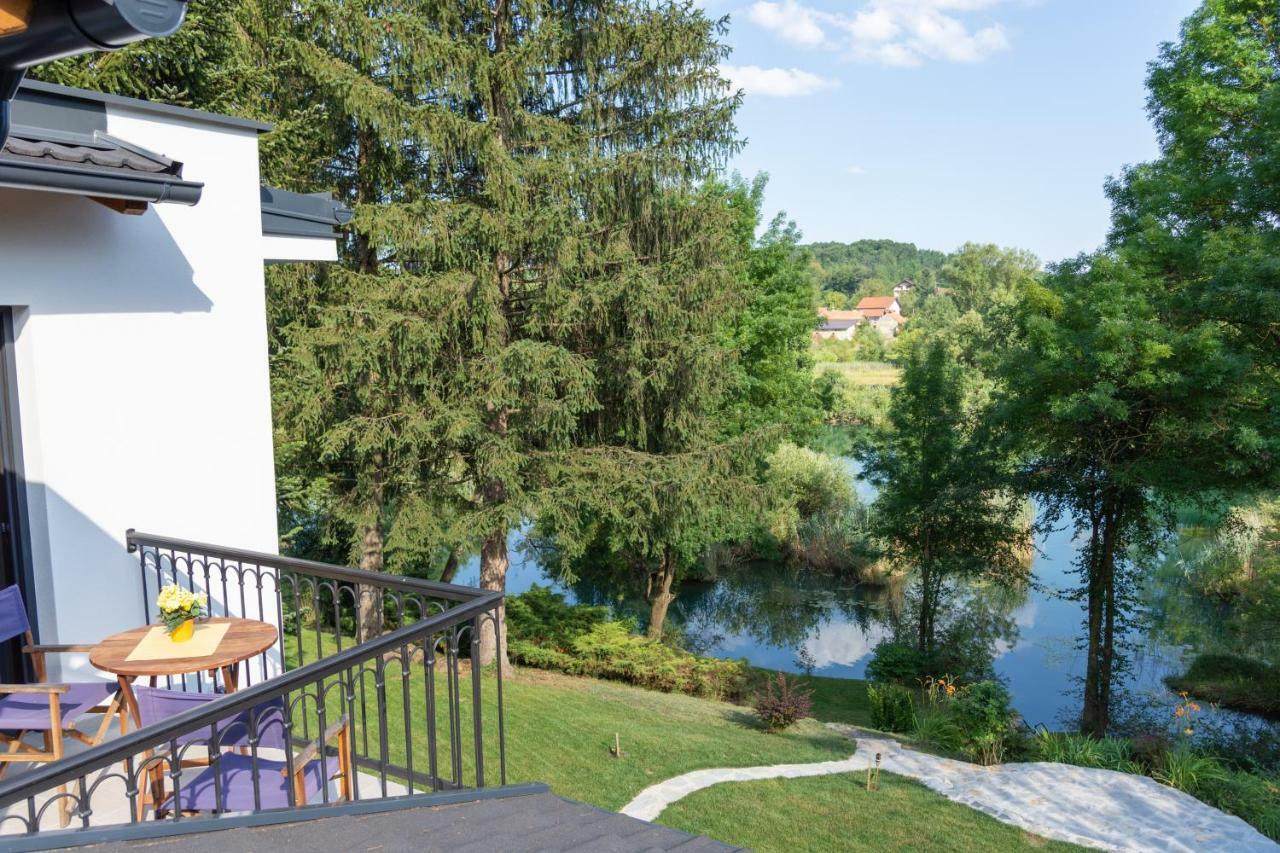 Pampas Apartments Mreznica دوغا غيسا المظهر الخارجي الصورة