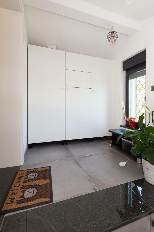 Pampas Apartments Mreznica دوغا غيسا المظهر الخارجي الصورة